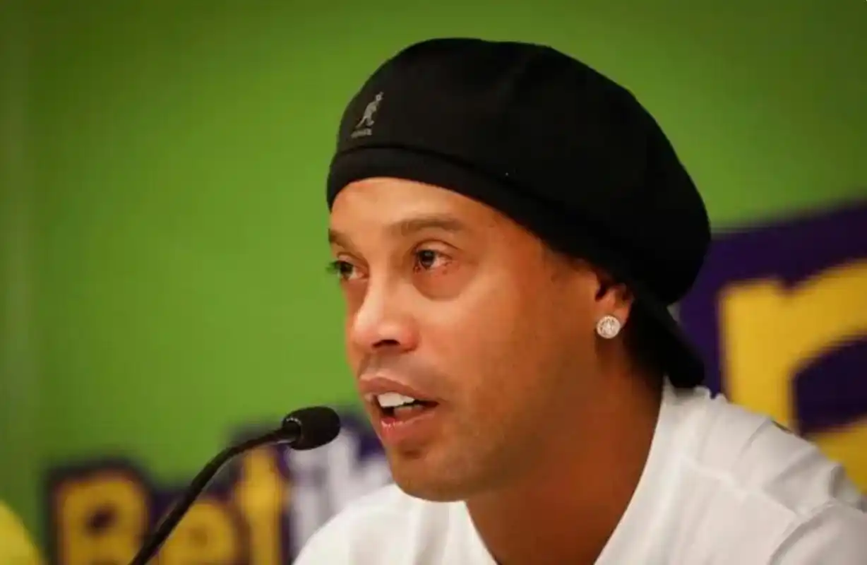 昂纳多高超 昂纳多高超